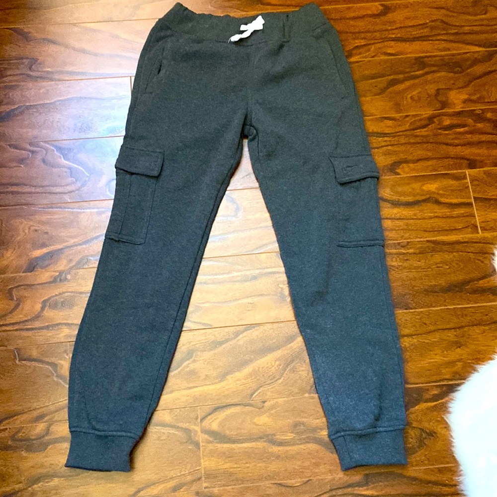 Women’s charcoal Grey joggers in size M